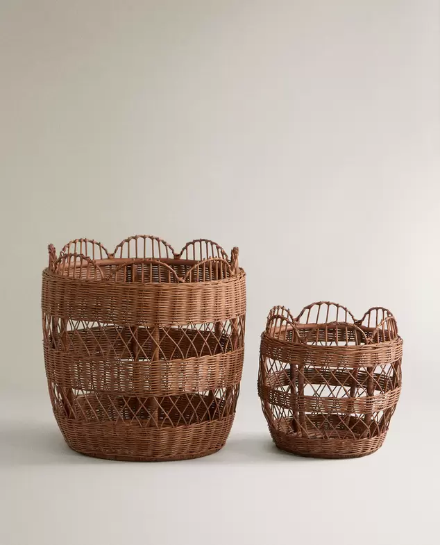 SCALLOPED RATTAN BASKET kínálat, 12995 Ft a Zara Home -ben