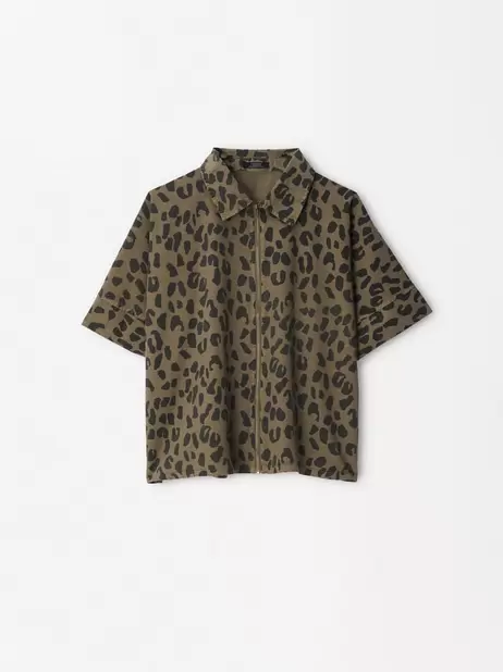 Online Exclusive - Leopard Print Shirt With Zip Closure kínálat, 12495 Ft a Parfois -ben