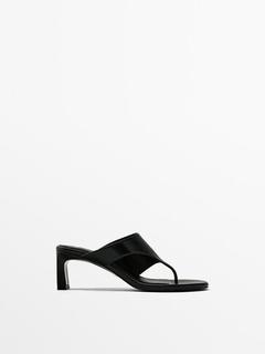 Leather heeled sandals kínálat, 39995 Ft a Massimo Dutti -ben