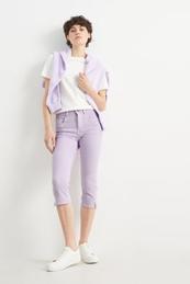 Capri jeans - mid-rise waist kínálat, 39,99 Ft a C&A -ben