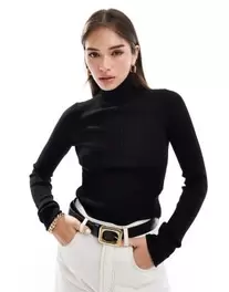 ASOS DESIGN knitted roll neck top in engineered rib in black kínálat, 20 Ft a ASOS -ben