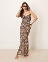 New Look cowl neck maxi beach dress in leopard print kínálat, 26,99 Ft a ASOS -ben