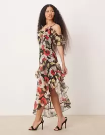 Miss Selfridge Petite ruffle maxi dress in floral print kínálat, 50 Ft a ASOS -ben