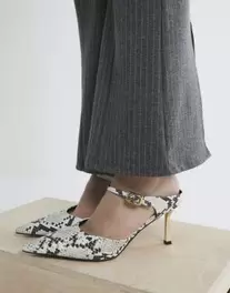 River Island Snake print pointed court shoes in grey - light kínálat, 46 Ft a ASOS -ben