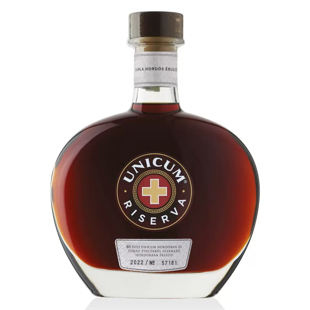 ZWACK Unicum Riserva, 0,7 l kínálat, 10990 Ft a Aldi -ben